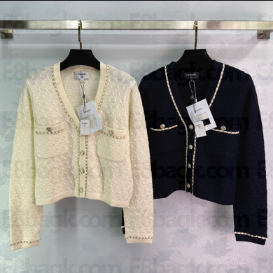 Chanel V- neck knitted cardigan 2025