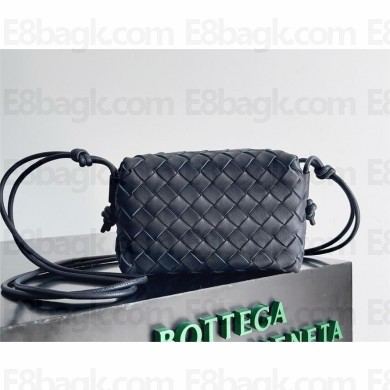 Bottega Veneta Mini Loop Camera Intrecciato leather cross-body Bag navy blue 2024