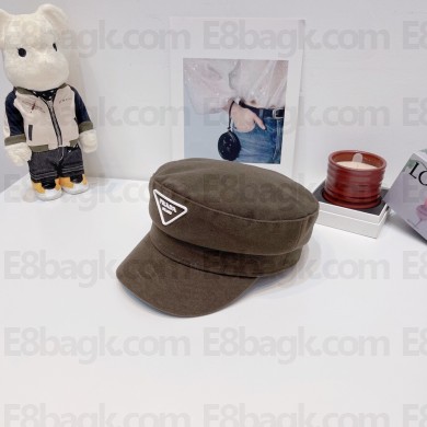 Prada hat 22
