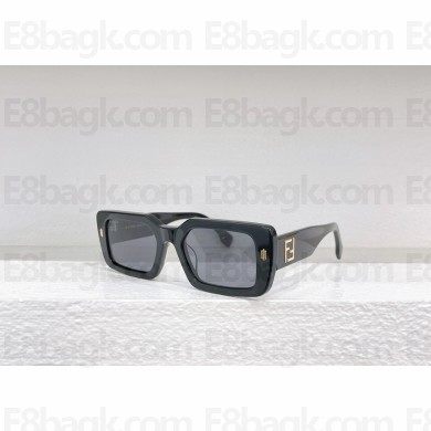FENDI sunglasses FE40228I-02 2024