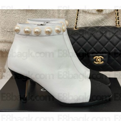 Chanel lambskin with pearl  ankle boots in white heel 7cm 1209-2024