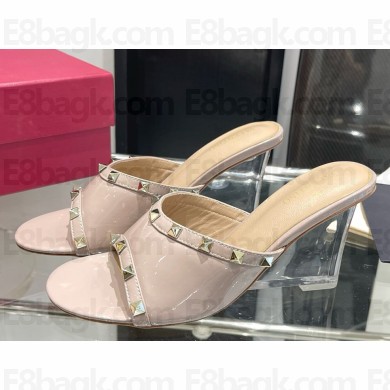 Valentino Garavani rockstud patent leather Sandals pink 2025
