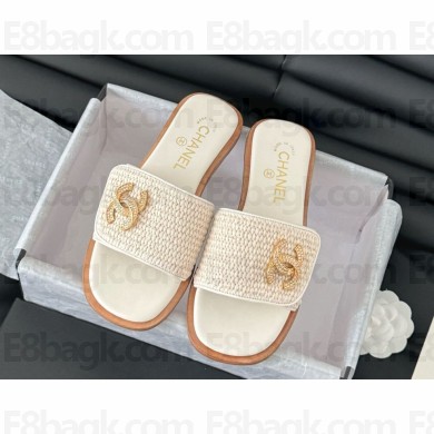 Chanel Slippers Lambskin with CC logo white 02 2025