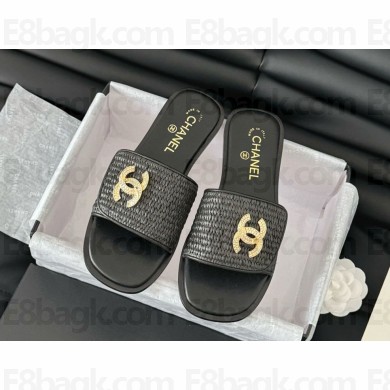 Chanel Slippers Lambskin with CC logo black 01 2025