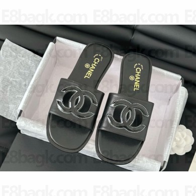 Chanel Slippers Lambskin with CC logo black 04 2025