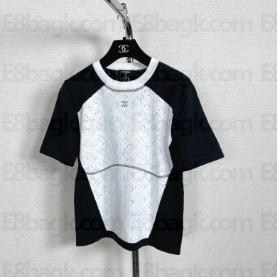 CHANEL black/white T-shirt 02 2023