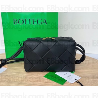 Bottega Veneta small cassette camera bag black 2022