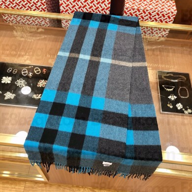 Burberry check cashmere Scarf 200x37cm 03 2025