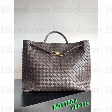 Bottega Veneta Large Andiamo Top Handle Bag in Intrecciato Leather 743575 fondant 2023 