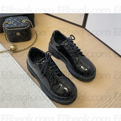 Chanel women's lace-up patent calfskin flat black 2024