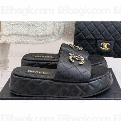 Chanel Lambskin Quilting mules with CC logo black 2025