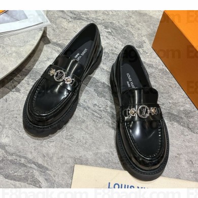 Louis Vuitton women/men 1AGXIH District Flat Loafer black calf leather 2025