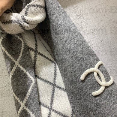 CHANEL CC LOGO WOOL SCARF GRAY/WHITE 2024