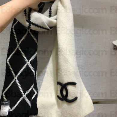 CHANEL CC LOGO WOOL SCARF WHITE/BLACK 2024