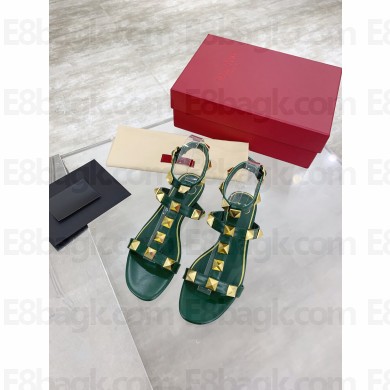 Valentino ROMAN STUD FLAT CALFSKIN SANDAL green 2021