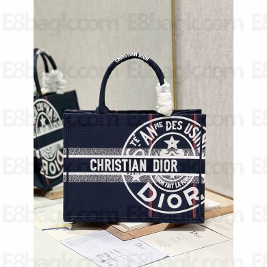 Dior medium Book Tote Bag in Blue Dior Union Embroidery  2023