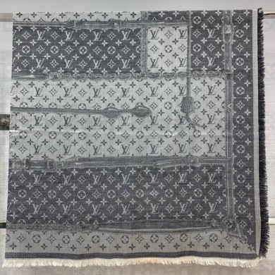 louis vuitton Denim Confidential Monogram Shawl gray M76692 2022