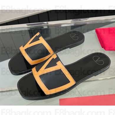 Valentino Garavani Viva Superstar Slide Sandal in Nappa Leather BLACK/brown 2025