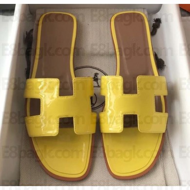 Hermes Oran Flat Slipper Sandals in Patent Calfskin Yellow