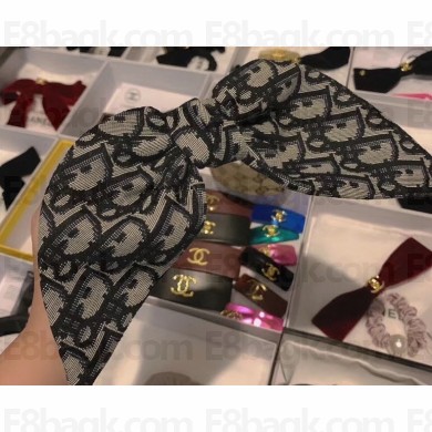 Dior Hair Accessory 03 2020