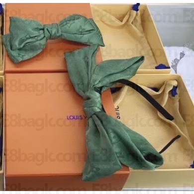 Louis Vuitton Hair Accessories 05 2020