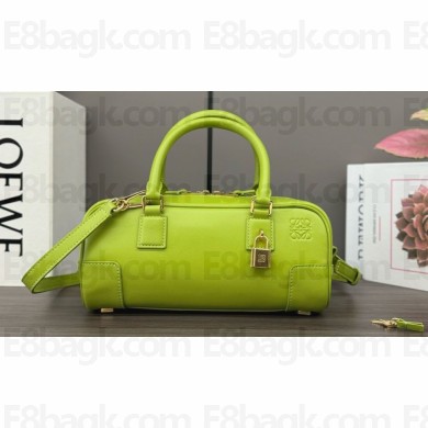 LOEWE amazona 23 cropped bag in nappa calfskin grass green  2024