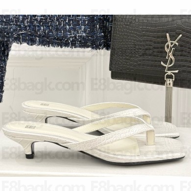 Toteme leather Flip flops white 2025