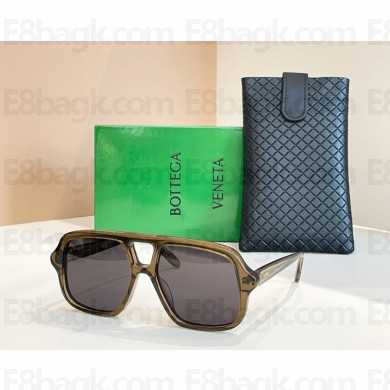 Loewe Sunglasses LW4016U 04 2025