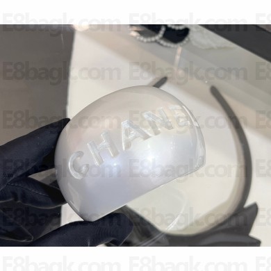 Chanel Metal & Resin 061801 White 2025