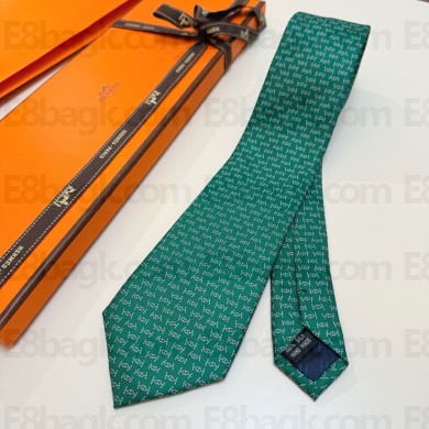 Hermes tie 061904 2025