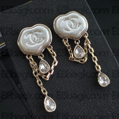 Chanel earring 062608 2025