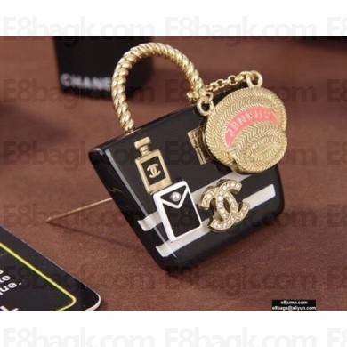 Chanel Brooch 33 2021