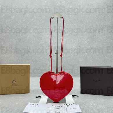 Alaia Le Cœur Heart Bag in patent leather red 2024