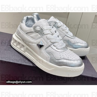 Valentino Low-top ONE STUD Sneakers 17 2022
