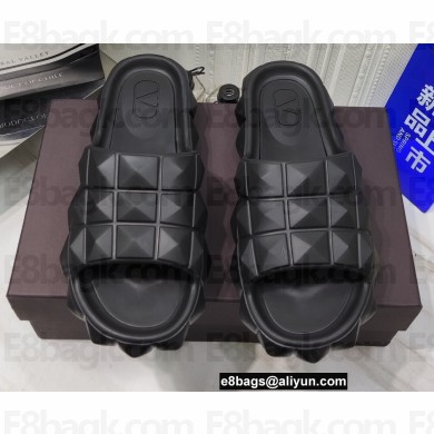 Valentino Roman Stud Turtle Slide Sandal in rubber Black 2022