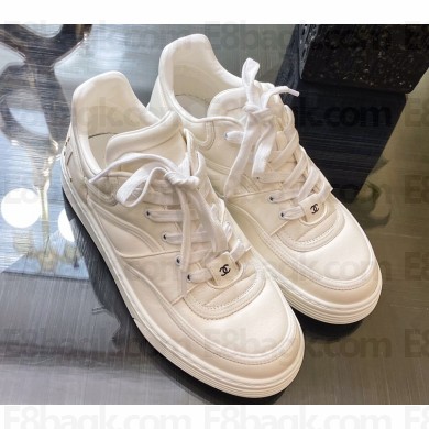 Chanel Logo Calfskin Sneakers G35063 White 2022