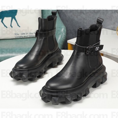 Valentino Calfskin ankle boots 26 2022