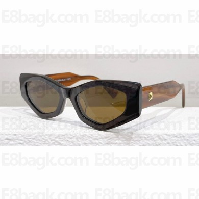 Valentino Sunglasses VLS-101A 04 2023