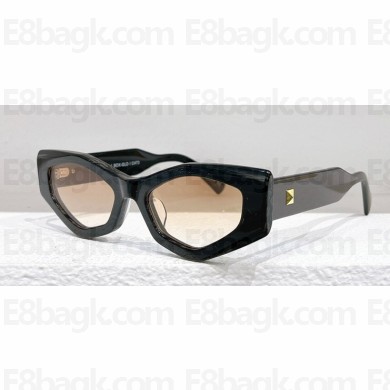 Valentino Sunglasses VLS-101A 05 2023