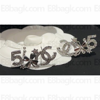 Chanel Stud Earrings in Metal & Strass. Silver & Crystal ABA432 2023