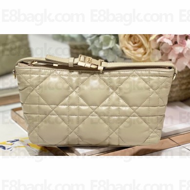 Dior Medium DiorTravel Nomad Pouch bag in Macrocannage Calfskin Beige
