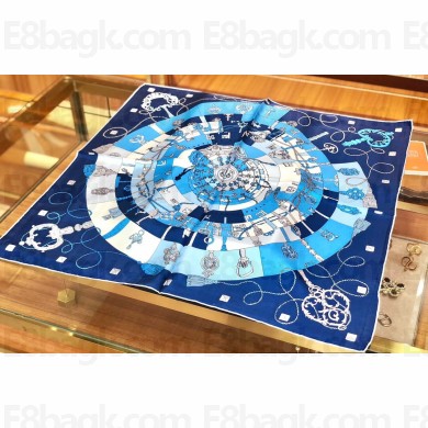 Hermes silk Scarf 70x70cm Top Quality 04 2023