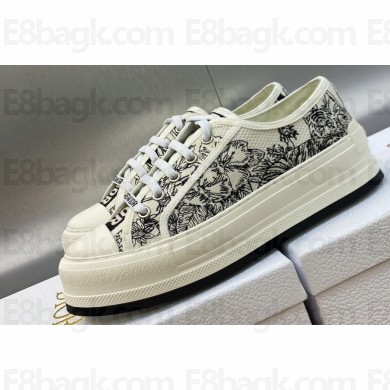 DIOR Walk'n'Dior Platform Low Top Sneakers in White and Black Embroidered Cotton with Toile de Jouy Voyage Motif 2023