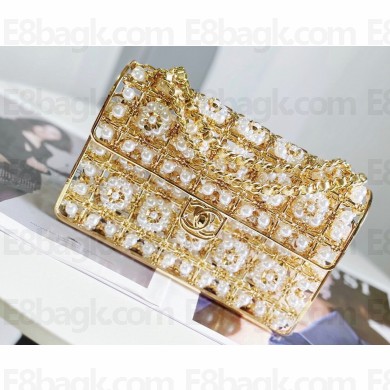 Chanel Pearl Evening Bag in Golden-Tone Metal AS4076 2023