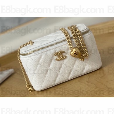 Chanel Small Sweet Heart Vanity Case Bag 81247 in Grained Calfskin White
