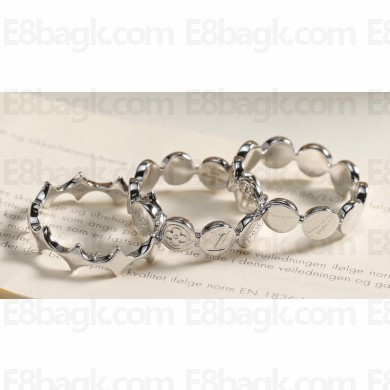 Louis Vuitton Ring 04 2023