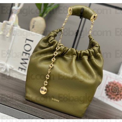 Loewe Small Squeeze bag in nappa lambskin Green