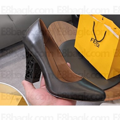 Fendi cut-out Heel 9cm Pumps in Leather Black 2024