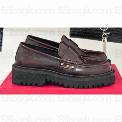 Valentino Rockstud calfskin loafers Burgundy 2024
