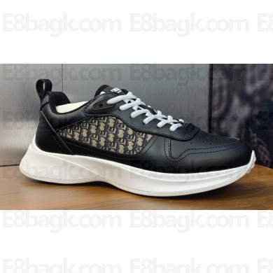 Dior Calfskin and Technical Mesh with Dior Oblique Canvas B25 Runner Men's Sneakers 03 2024